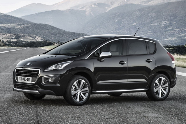 PEUGEOT 3008